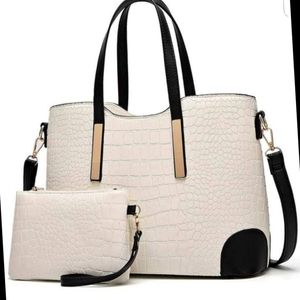 Top zipper closure handbag for women